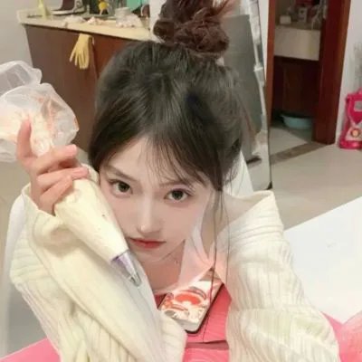 芙烈达·卡萝的自画像